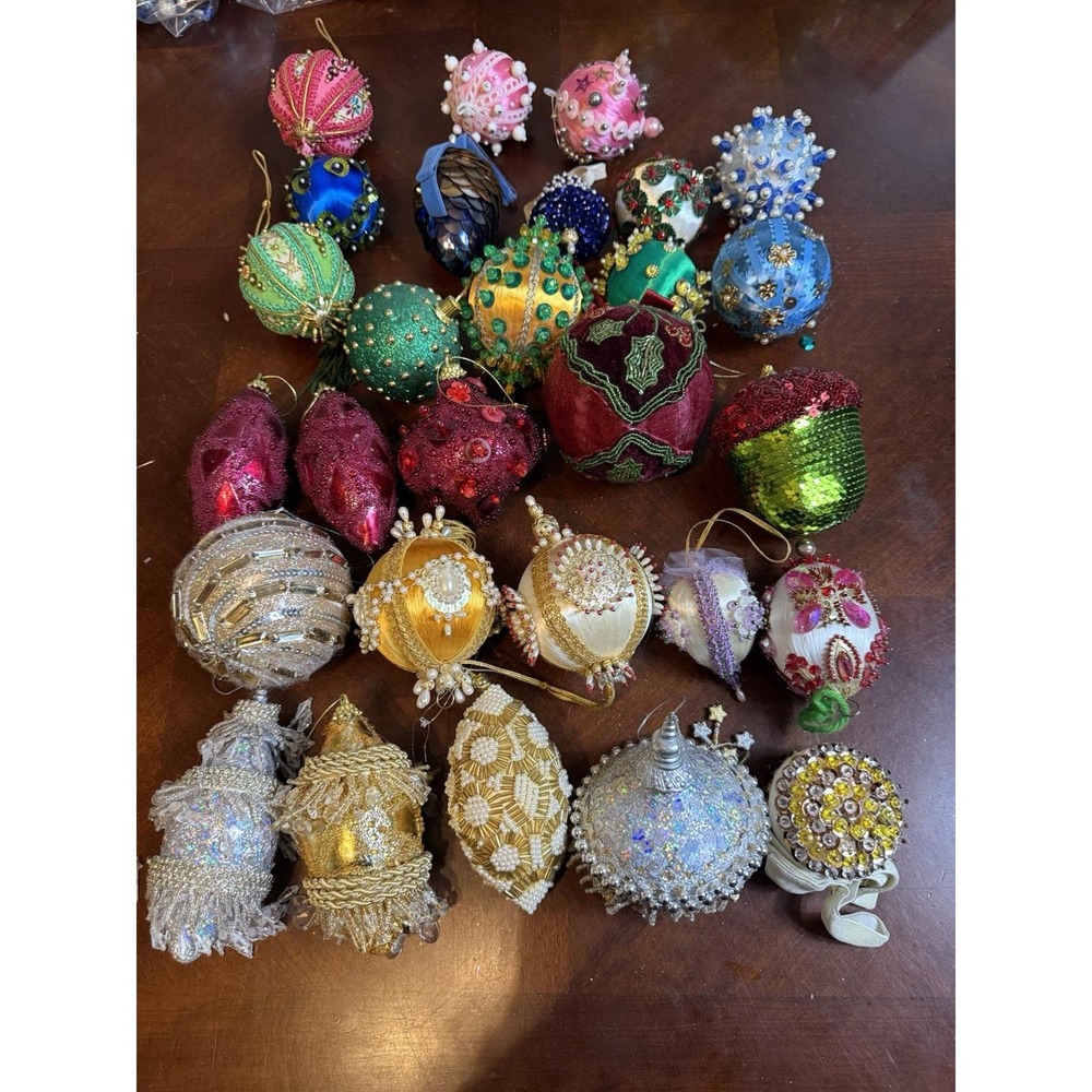 Vtg 28 Handmade‎ Satin Beaded Sequin Ornament Lot Jewel Tone Xmas
